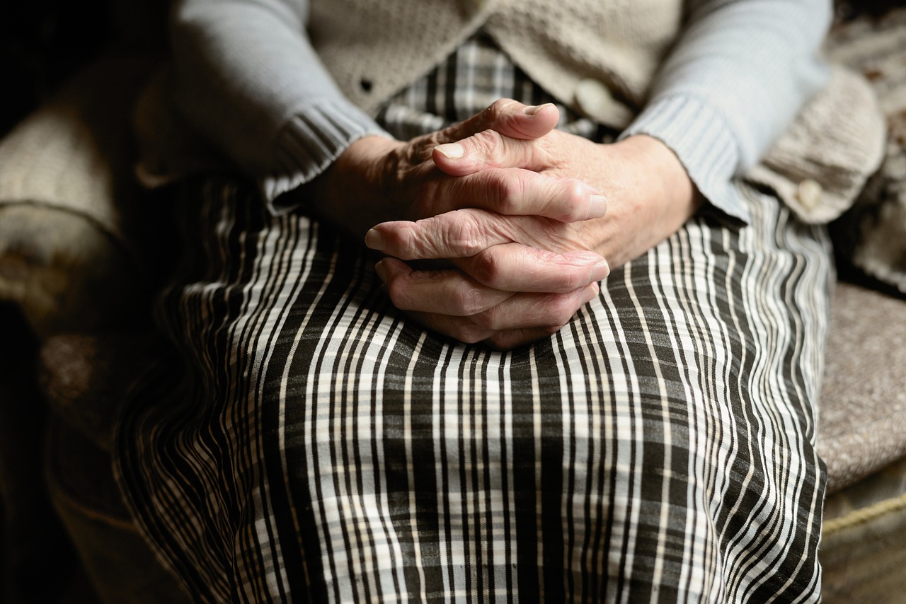 財布を無くす人が直面するリスクと実態